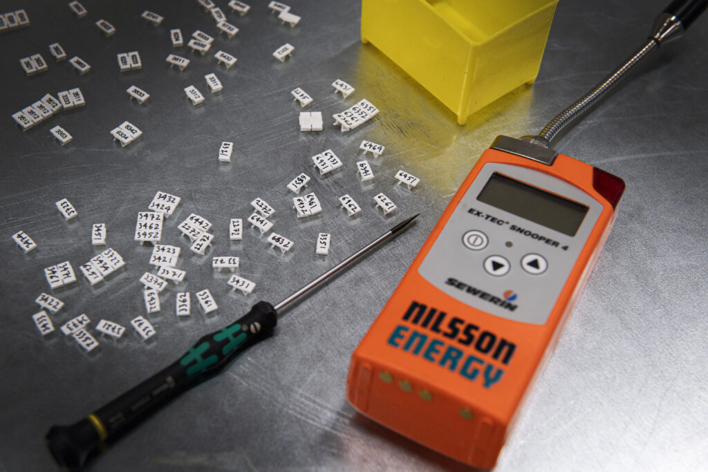 Vätgasdetektor som kan användas för att upptäcka och mäta förekomsten av vätgas i ett utrymme